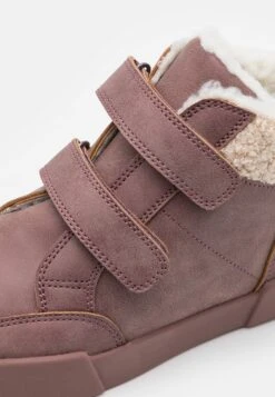 Friboo Sneakers Hoog - Mauve 11 Friboo Sneakers Hoog - Mauve -Friboo 918ed9a015994fb4ba8e9a4b1afa3996