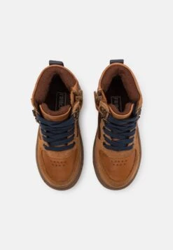 Friboo Leather - Sneakers Hoog - Cognac -Friboo a9750accb2f9458cbdedb30dafe51541