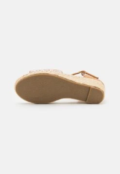 Friboo Sandalen - Rose Gold 10 Friboo Sandalen - Rose Gold -Friboo e5c16def6b3d4b078537fd9a3dab6856