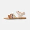 Friboo Sandalen - Beige